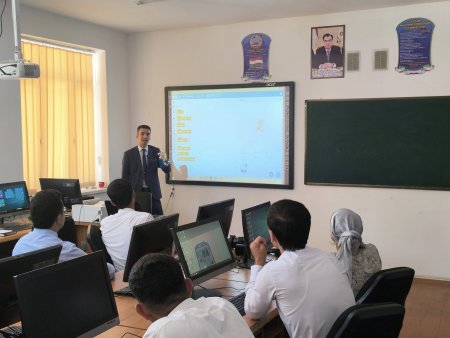 ИДОМАИ СЕМИНАРИ ОМУЗИШИ БА ОМӮЗГОРОНИ ФАННИ ТЕХНАЛОГИЯИ ИТТИЛОТИ НОҲИЯИ ВАХШ АЗ ТАРАФИ МАСЪУЛОНИ МАРКАЗИ ТИК-И ВИЛОЯТИ ХАТЛОН!