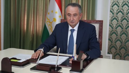 ҶАЛАСАИ НАЗДИ РАИСИ ВИЛОЯТИ ХАТЛОН