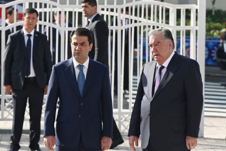 Ифтитоҳи Муассисаи таҳсилоти миёнаи умумии рақами №9 дар маҳаллаи Ховарони шаҳри Душанбе