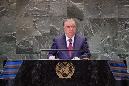 Иштирок ва суханронӣ дар Ҳамоиши Оянда дар шаҳри Ню-Йорк