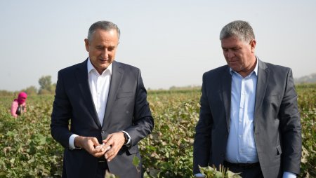 ВАХШ: БОЗДИДИ РАИСИ ВИЛОЯТИ ХАТЛОН АЗ ХОҶАГИИ ТУХМИПАРВАРИИ "КӮЛОБ"