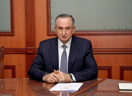 МУЛОҚОТИ РАИСИ ВИЛОЯТИ ХАТЛОН ДАВЛАТАЛӢ САИД БО НАМОЯНДАГОНИ ШИРКАТИ “BEHRON”-И ҶУМҲУРИИ ИСЛОМИИ ЭРОН