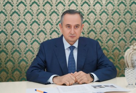 МУЛОҚОТИ РАИСИ ВИЛОЯТИ ХАТЛОН БО РОҲБАРИ ШИРКАТИ ЧИНИИ «XINJIANG SHIHEZI DEVELOPMENT»