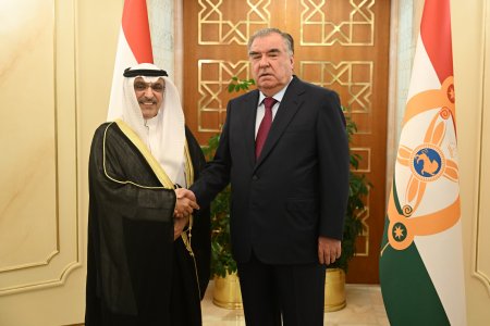 Мулоқот бо Мудири кулли Фонди кувайтии рушд Валид Ал-Баҳар
