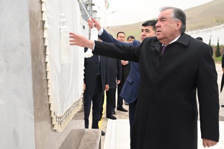 Ифтитоҳи Корхонаи истеҳсоли армстронг дар ноҳияи Ёвон