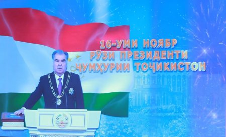 ТАҶЛИЛИ РӮЗИ ПРЕЗИДЕНТИ ҶУМҲУРИИ ТОҶИКИСТОН АЗ ҶОНИБИ РОҲБАРИЯТ ВА КОРМАНДОНИ МАРКАЗИ ТИК-И ВИЛОЯТИ ХАТЛОН