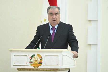 Мулоқот бо роҳбарон ва фаъолони вилояти Суғд