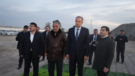 ИФТИТОҲИ КОРХОНАИ САНГУ ШАҒАЛ ВА ИСТЕҲСОЛИ БЕТОН ДАР НОҲИЯИ ДӮСТӢ