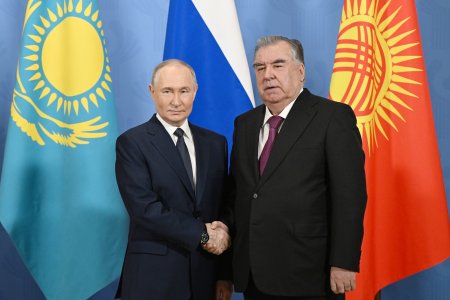 Иштирок дар мулоқоти сарони давлатҳои Иттиҳоди Давлатҳои Мустақил дар Санкт-Петербург