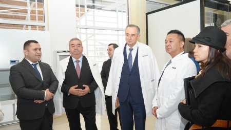 ИФТИТОҲИ АВВАЛИН МАРКАЗИ МАШВАРАТӢ ВА ОЗМОИШГОҲИ КИШОВАРЗӢ ДАР ШАҲРИ БОХТАР