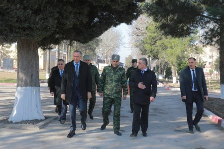 РАИСИ ВИЛОЯТИ ХАТЛОН АФСАРОНУ АСКАРОНРО БА МУНОСИБАТИ РӮЗИ АРТИШИ МИЛЛӢ ТАБРИК НАМУДАНД
