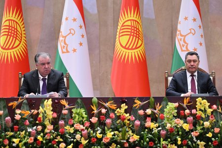 Изҳороти матбуотӣ аз рӯйи натиҷаҳои музокироти Тоҷикистону Қирғизистон
