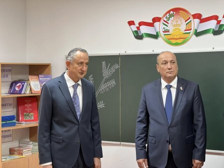 ҶОМӢ: ИФТИТОҲИ БИНОИ ИЛОВАГӢ БО ИШТИРОКИ РАИСИ ВИЛОЯТ ДАР НАЗДИ МУАССИСАИ ТАҲСИЛОТИ МИЁНАИ УМУМИИ №15