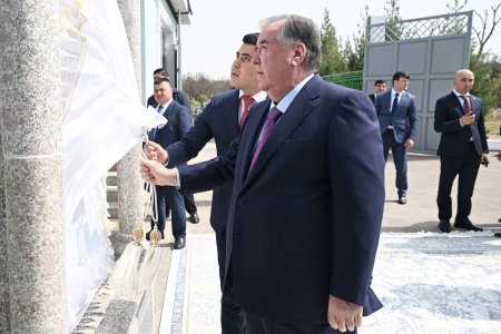Ба истифода додани корхонаи парандапарварии ҶДММ Саховат дар ноҳияи Бобоҷон Ғафуров