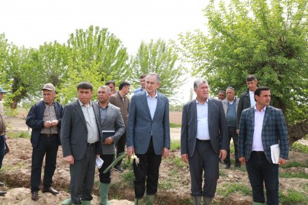 САФАРИ РАИСИ ВИЛОЯТИ ХАТЛОН БО МАҚСАДИ ШИНОСОӢ БО ҶАРАЁНИ КОРҲОИ САҲРОӢ БА НОҲИЯИ НОСИРИ ХУСРАВ