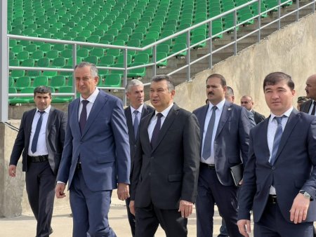 ВОСЕЪ: БОЗДИДИ САРВАЗИРИ МАМЛАКАТ ҚОҲИР РАСУЛЗОДА АЗ РАФТИ СОХТМОНИ ВАРЗИШГОҲ БАРОИ 20 000 ҶОЙИ НИШАСТ