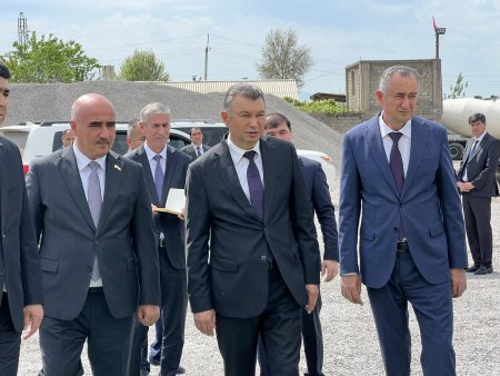 КӮЛОБ. ИФТИТОҲИ КОРХОНАИ ИСТЕҲСОЛИ САНГУ ШАҒАЛ ВА БЕТОН