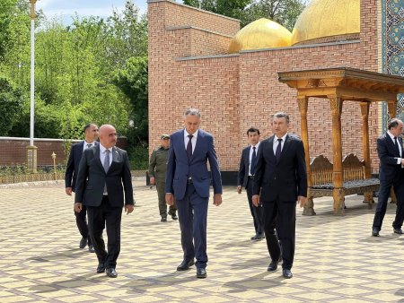 ЗИЁРАТИ ОРОМГОҲИ МИР САЙИД АЛИИ ҲАМАДОНӢ ДАР ШАҲРИ КӮЛОБ