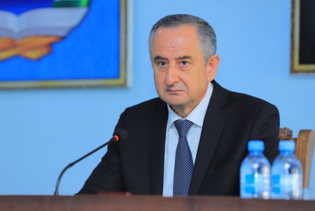 ҚАБУЛИ САЙЁРИ РАИСИ ВИЛОЯТИ ХАТЛОН ДАР НОҲИЯИ ТЕМУРМАЛИК