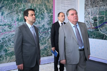 Шиносоӣ бо рафти сохтмони роҳи мошингард аз дарвозаи Ғарбӣ то маҳаллаи Чортути шаҳри Душанбе