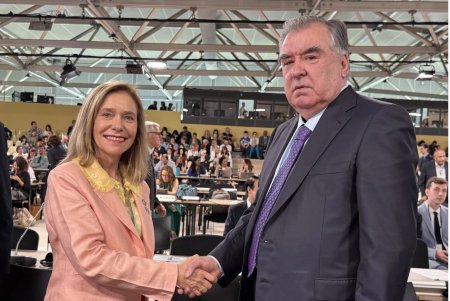 Суҳбатҳо бо иштирокдорони Конфронси Созмони Милали Муттаҳид оид ба уқёнус