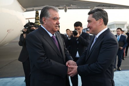 Оғози сафари корӣ ба Ҷумҳурии Қазоқистон