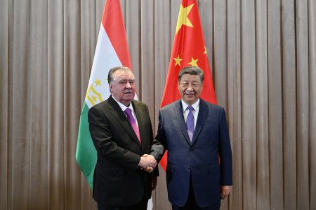 Мулоқот бо Раиси Ҷумҳурии Мардумии Чин Си Ҷинпин