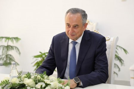 МУЛОҚОТИ РАИСИ ВИЛОЯТИ ХАТЛОН БО САФИРИ ТУРКМАНИСТОН