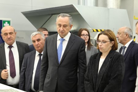 РОССИЯ: БОЗДИДИ РАИСИ ВИЛОЯТИ ХАТЛОН АЗ КОРХОНАИ "АРТЕКС"