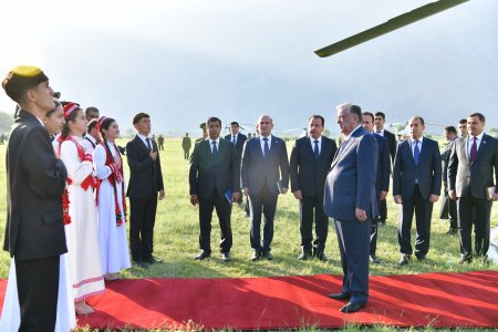 Оғози сафари корӣ дар ноҳияи Рӯшон